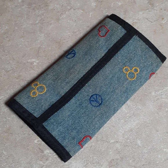 Vintage Disney Mickey Mouse Velcro Wallet - Picture 7 of 8